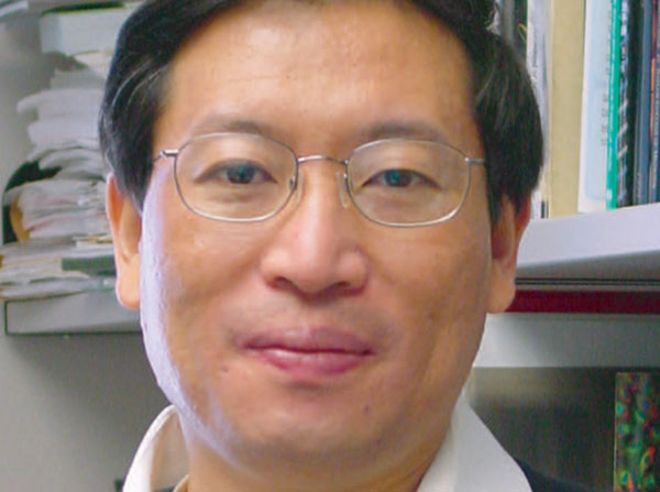 Si-Yi Chen, MD, PhD, of the USC Norris Comprehensive Cancer Center