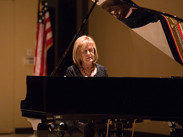 Concert pianist Zora Mihailovich performs