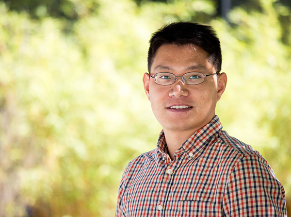 Dixin Shen will graduate with a Master of Science in Biostatistics on May 13.