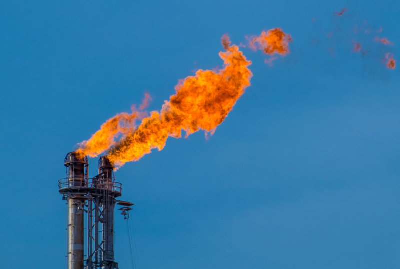 Living near natural gas flaring poses health risks for pregnant women and babies