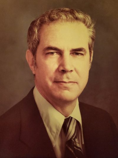 Photo of Dean Tranquada, MD, former Dean of the Keck School of Medicine.