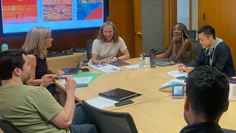 Dr. Schaff (top center) and Dr. Wright (top left) lead a narrative medicine workshop with interns in Keck’s Family Medicine Residency Program. (Photo/Alejandra Orozco)